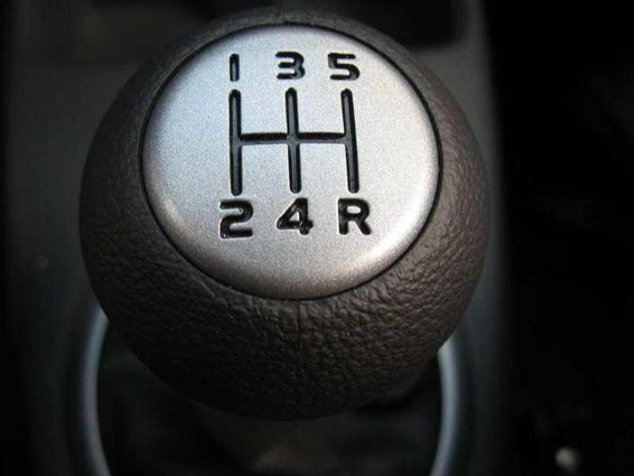 这几款车就应该买手动挡,舒适省油vs驾驶乐趣你会怎么选