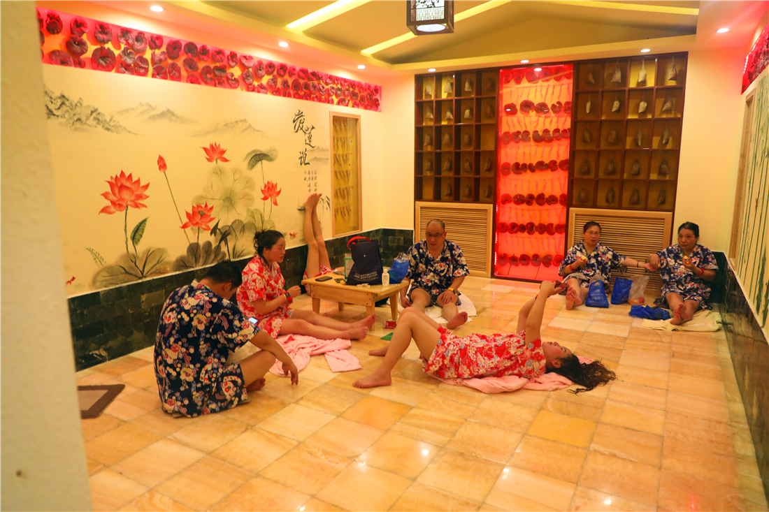 入冬温暖打卡轻奢温泉,冬天桃源最好的地方