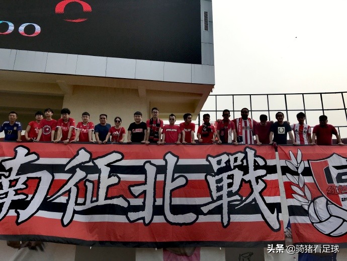 阮君帽子戏法,阮君