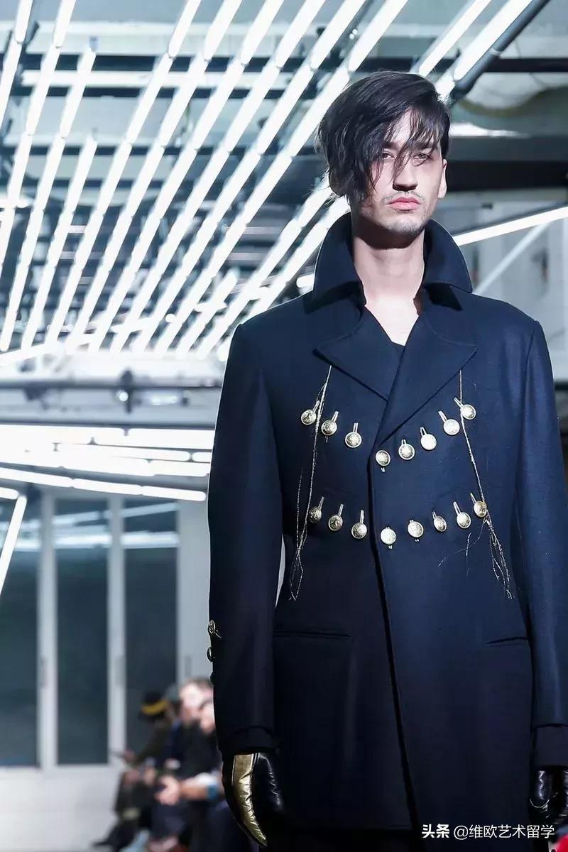 山本耀司2024秋冬男装秀,山本耀司2020巴黎时装周