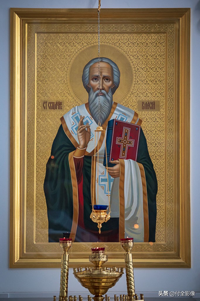 斯莫尔尼修道院主教,斯莫尔尼宫的宫殿