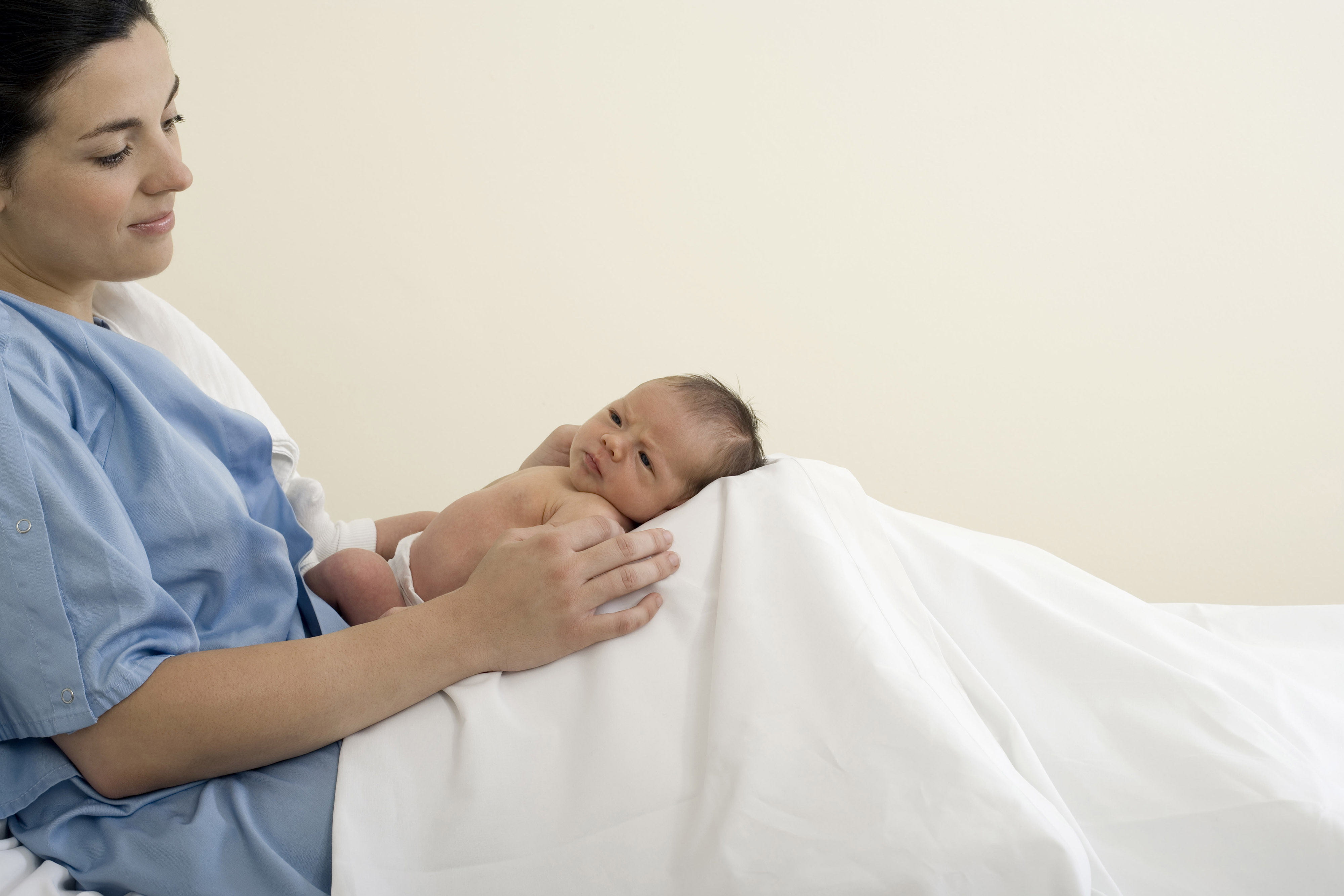 产妇产后锻炼的注意事项,产后保健常识大全集