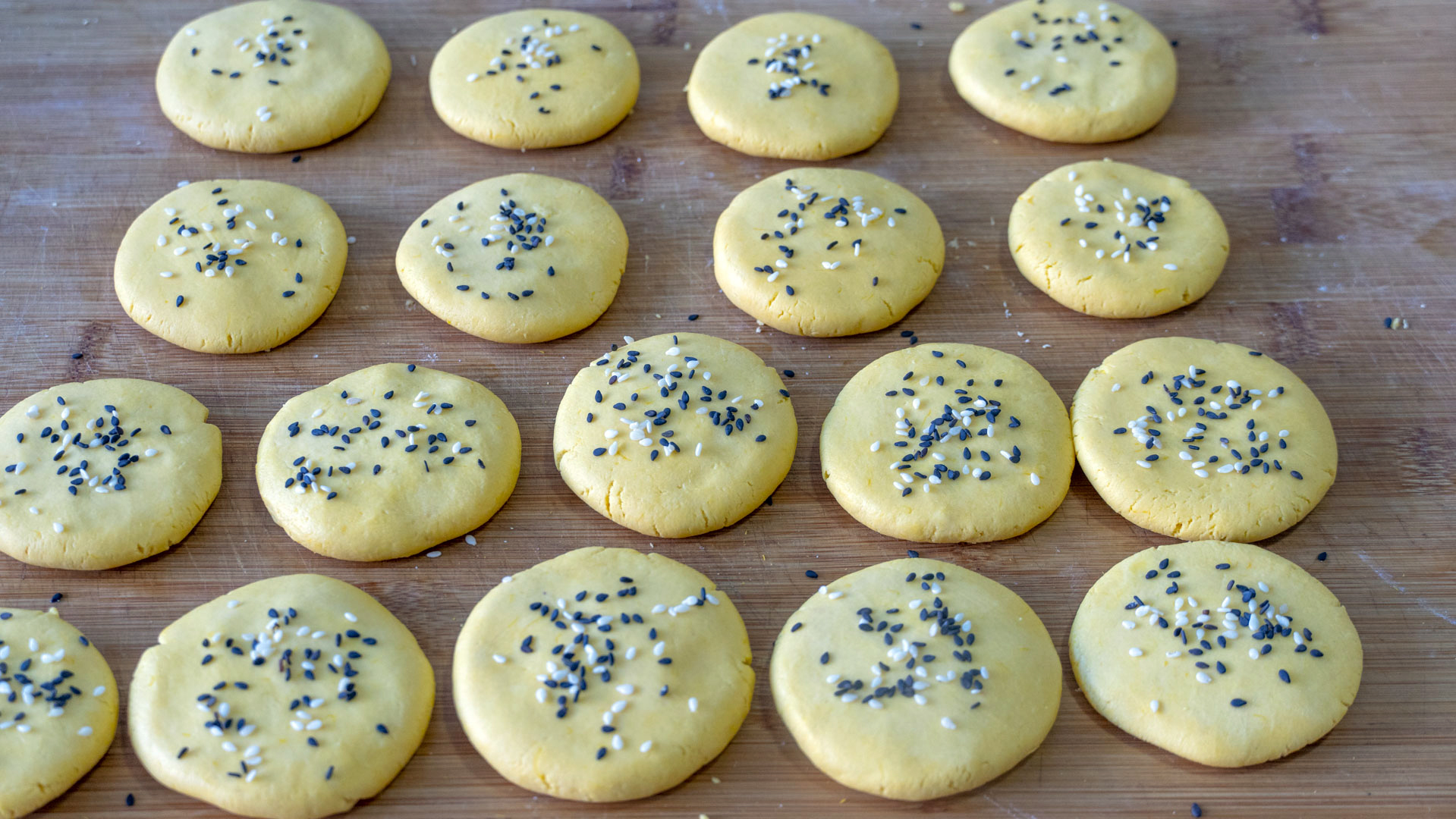 我家从来不买零食原创,低筋面粉做100种简单零食烤箱