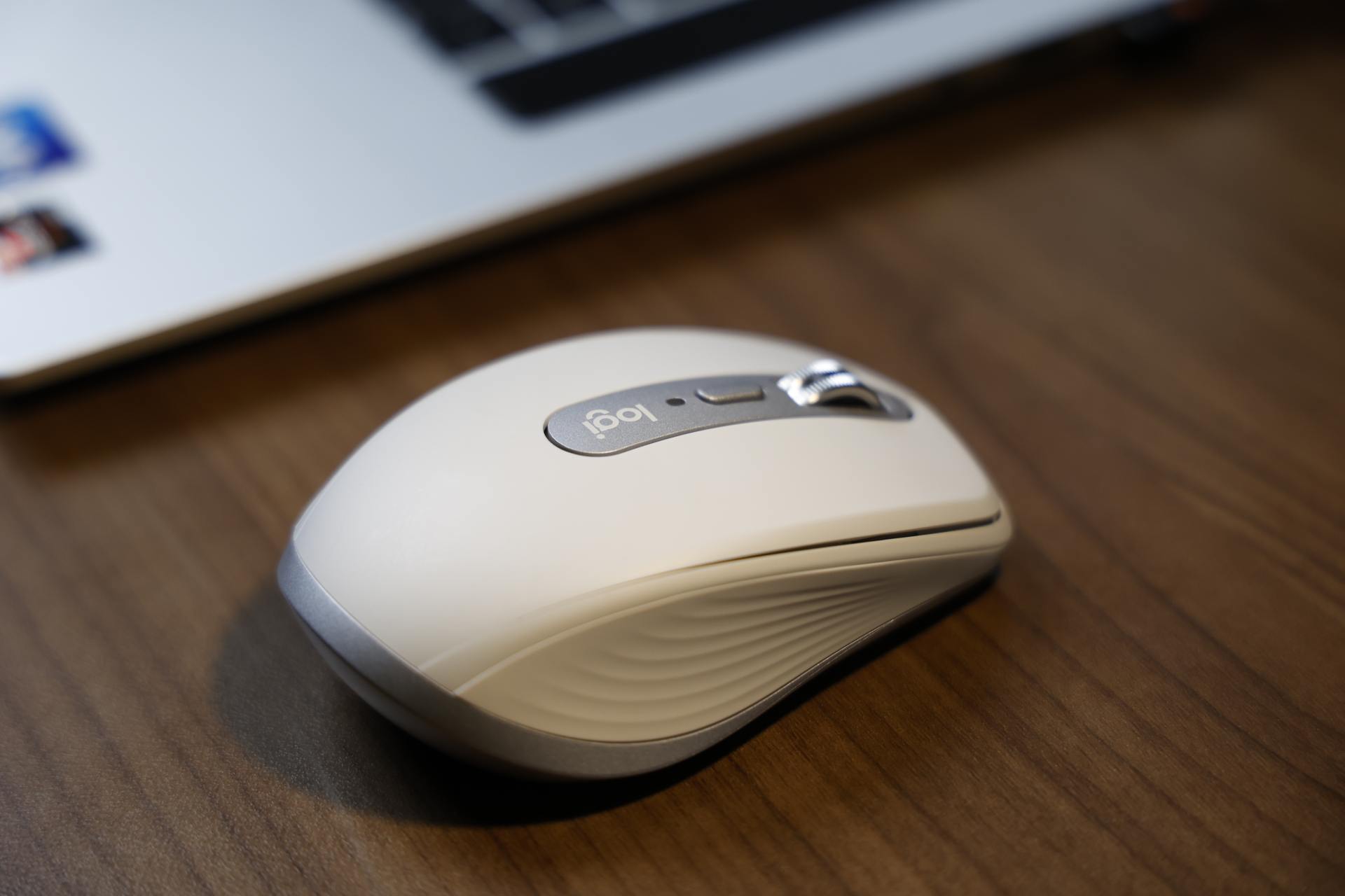 罗技鼠标mxanywhere3如何蓝牙连接,罗技MXAnywhere3鼠标