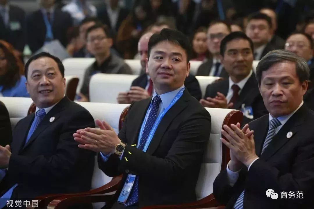 马云穿的什么牌子西装,马云穿的西装