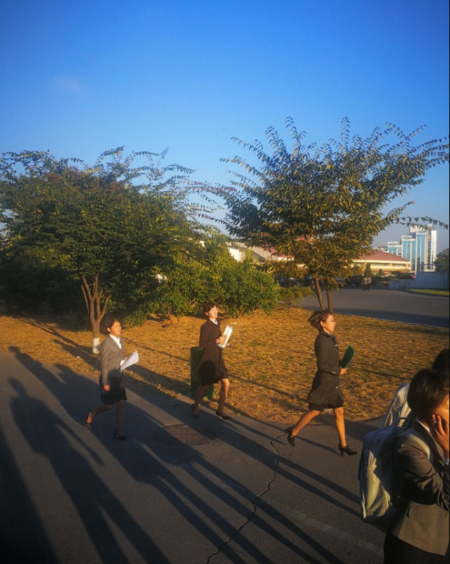 朝鲜游客到中国参观后的感慨,中国人在朝鲜旅游的感受