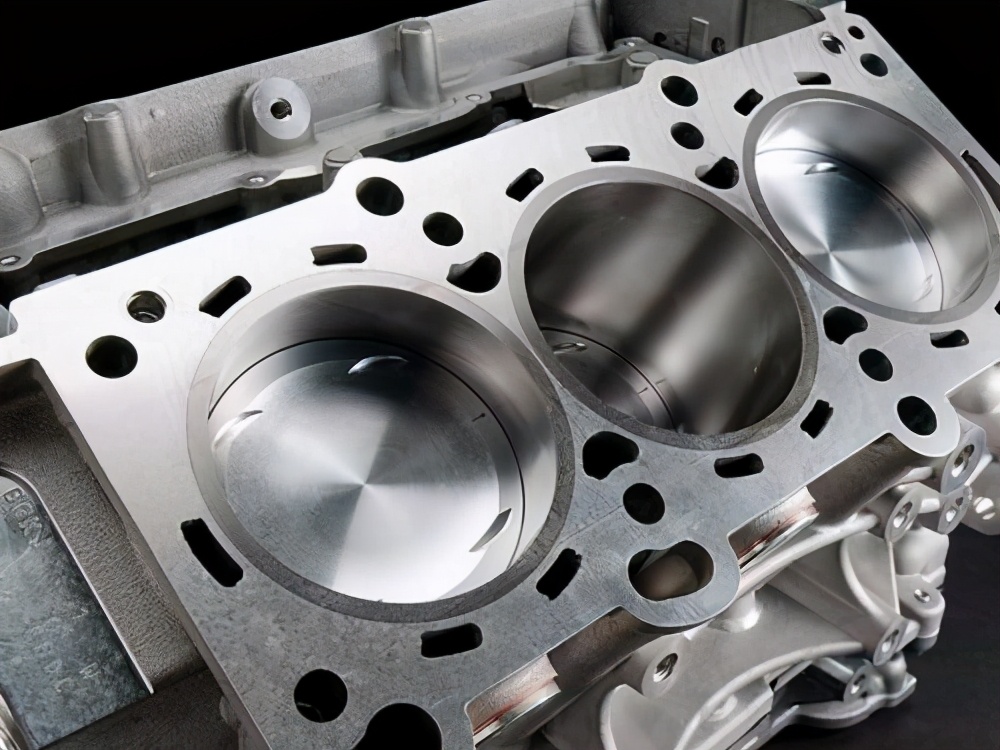 战神gtr简单介绍,战神gtr如何在赛道上称霸