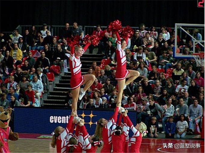 德国篮球拜仁,拜仁拉拉队