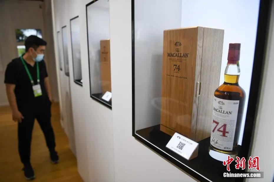 80年!威士忌最高年份上限新纪录将诞生,品牌方“秀肌肉”新选择