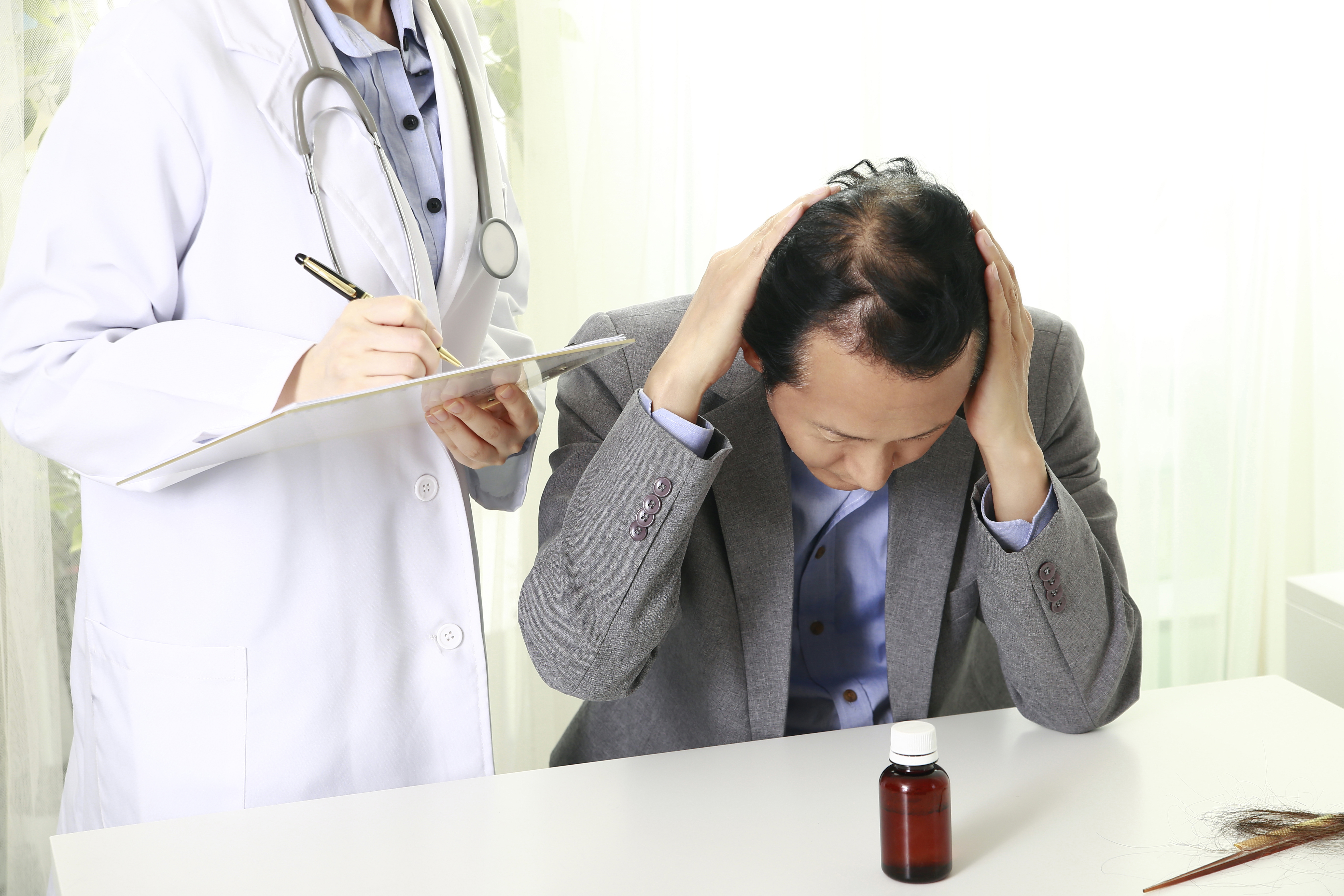 肺癌的靶向治疗机制和治疗药物,肺癌患者靶向治疗食疗方法