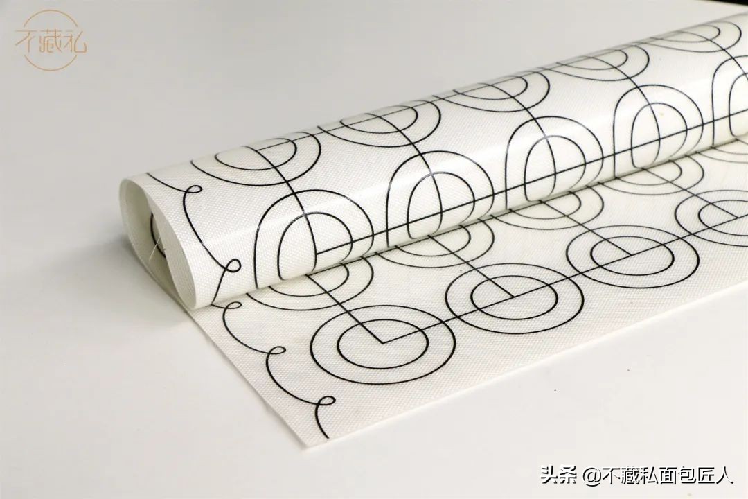 做蒸糕如何做到防粘脱模,滴胶脱模小技巧