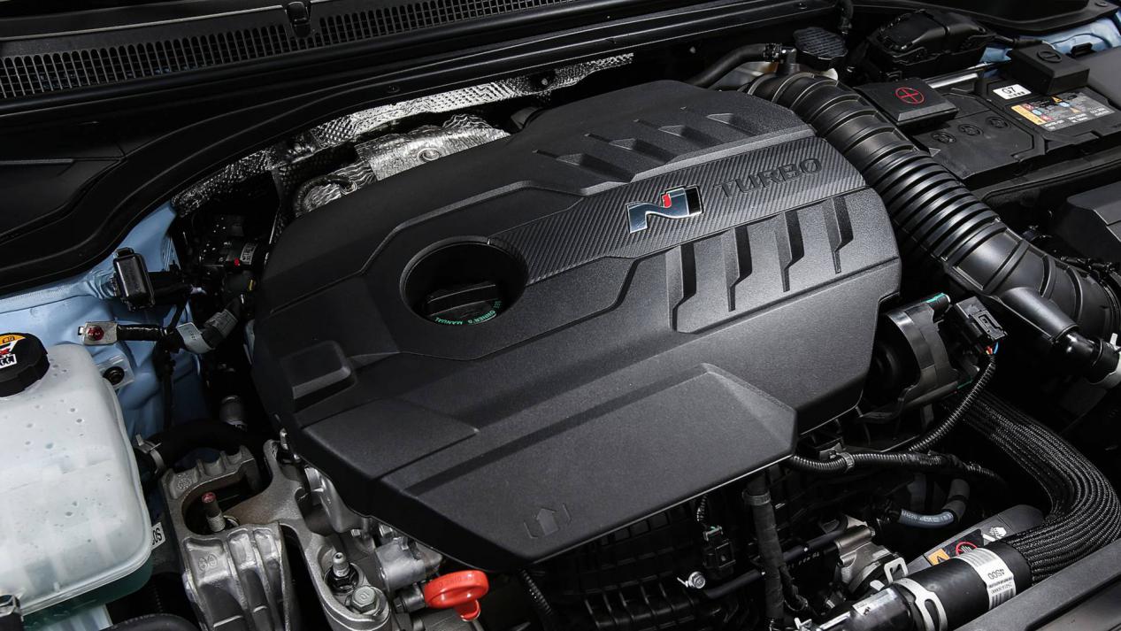 飞思vs高尔夫gti,飞思和高尔夫