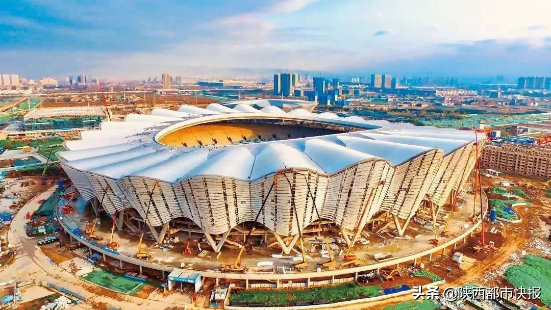 西安石榴花奥体中心,西安奥体中心石榴花开了吗