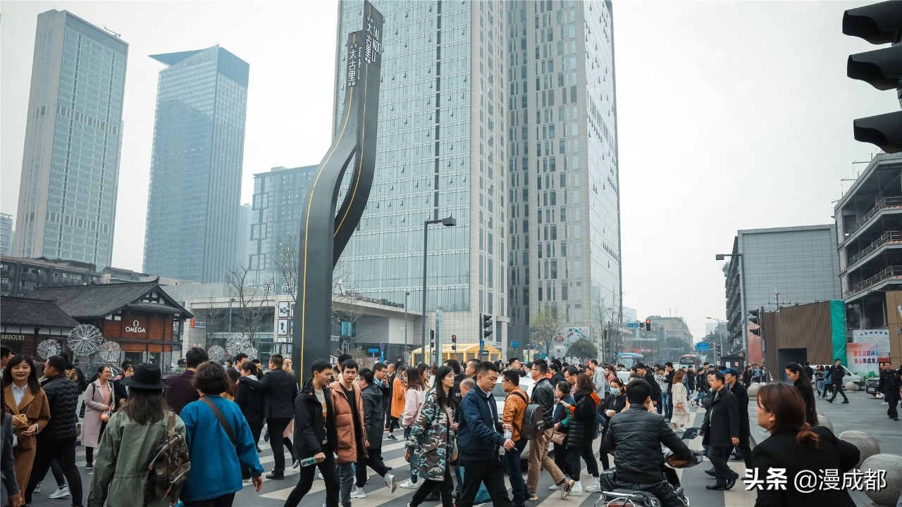 成都最好耍的一条街,成都最潮的街在哪里