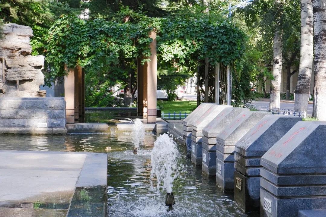 北京邮电大学能和985叫板吗,北京邮电大学是985还是211考研难吗