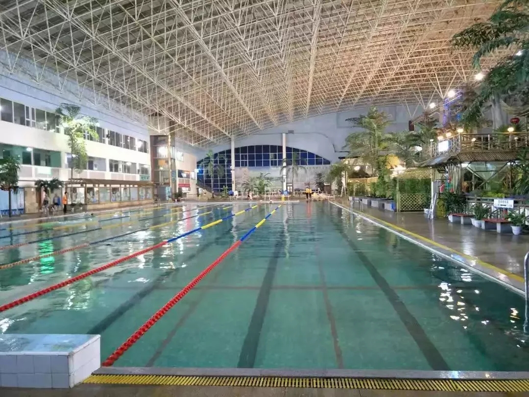 龙脉温泉是天然温泉吗,龙脉温泉和龙脉温泉度假村