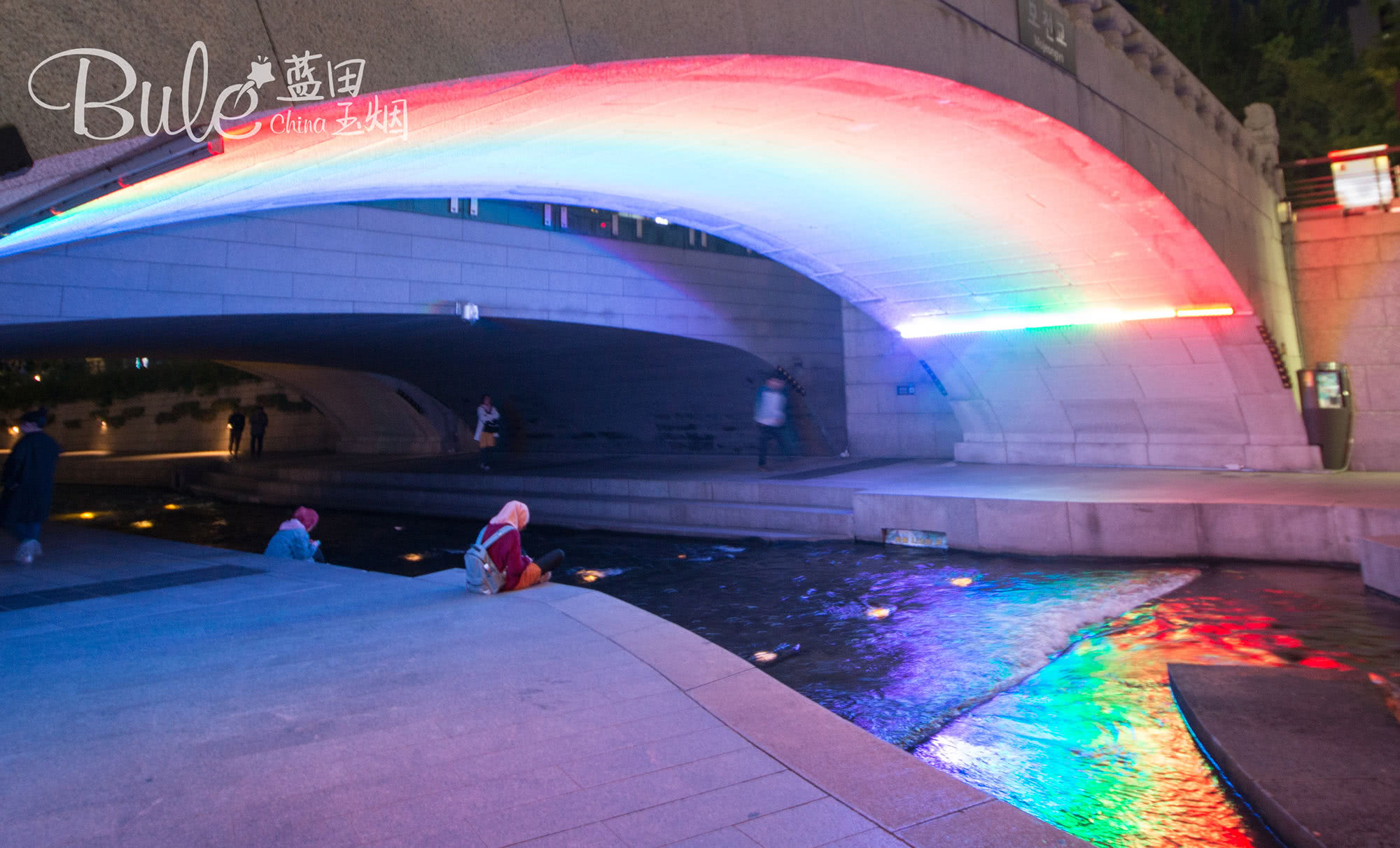 首尔清溪川是韩国年轻人最喜欢之地