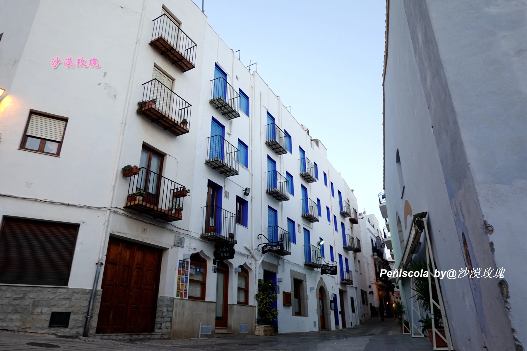 西班牙人的蓝白小镇，鲜为国人所知，《权力的游戏》外景地