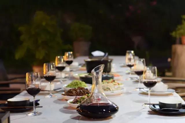 邂逅秋天的千岛湖！光看图已美醉，住这7家美宿避开人群赏湖景山色