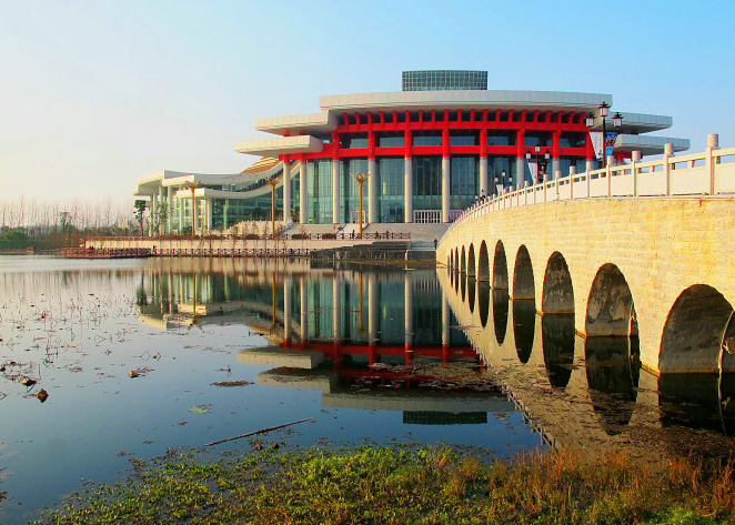 重庆来福士最丑建筑,重庆来福士被评十大最丑建筑