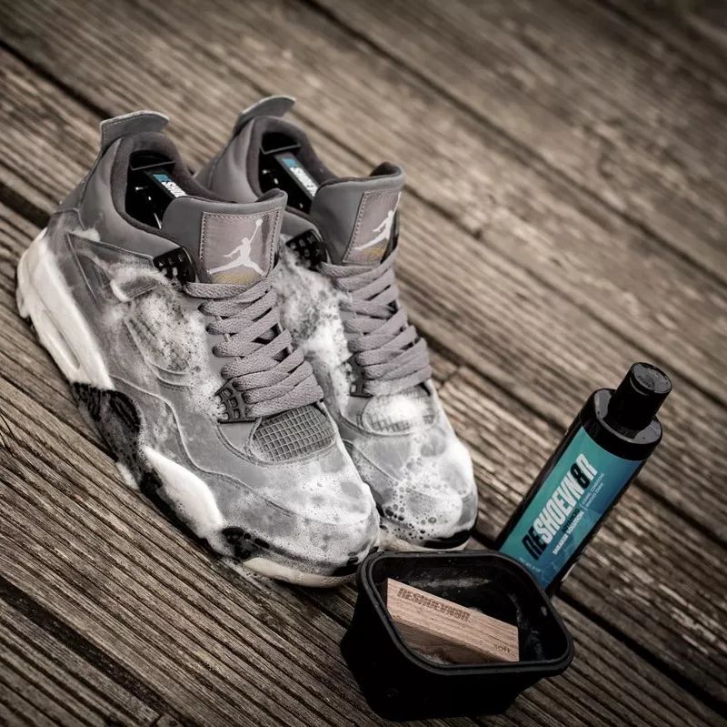 球鞋表面脏了怎么清理,球鞋脏了怎么修复