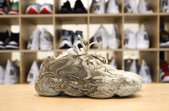 球鞋表面脏了怎么清理,球鞋脏了怎么修复