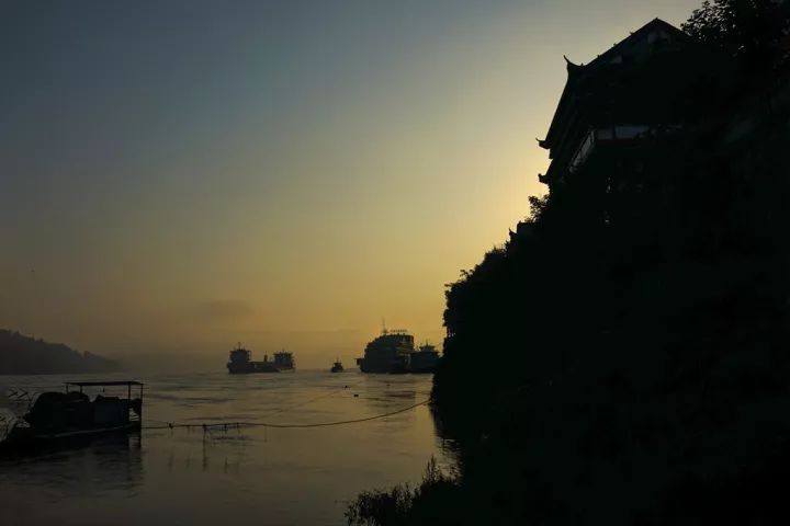 李英杰“共饮长江水”摄影工作坊第二季火热招募中