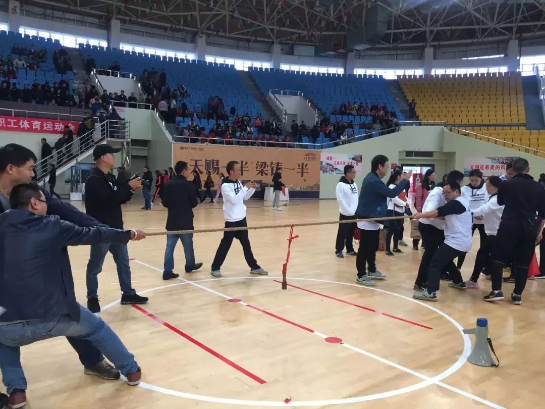 确认过眼神你们是最吃苦耐劳的人,确认过眼神的你就是我们要找的人