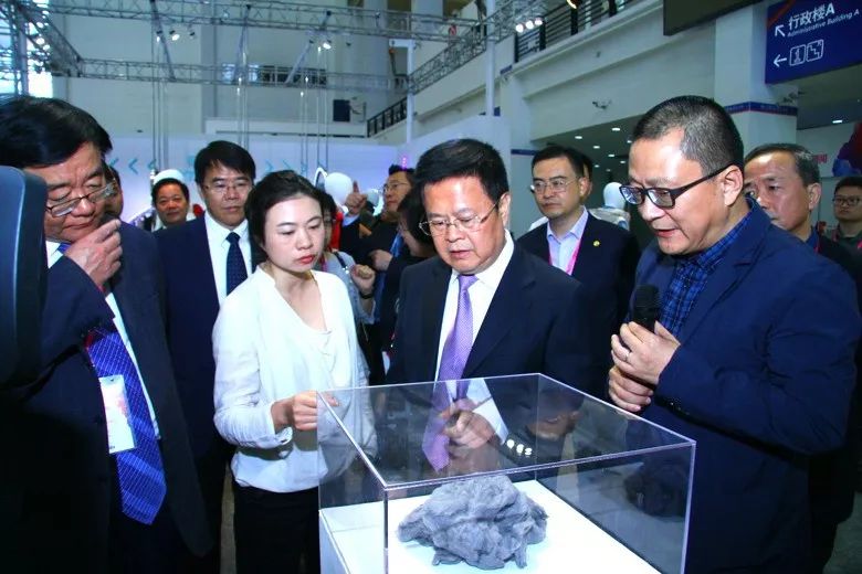 智能时尚美好生活｜第二十二届宁波国际服装节开启时尚新征程