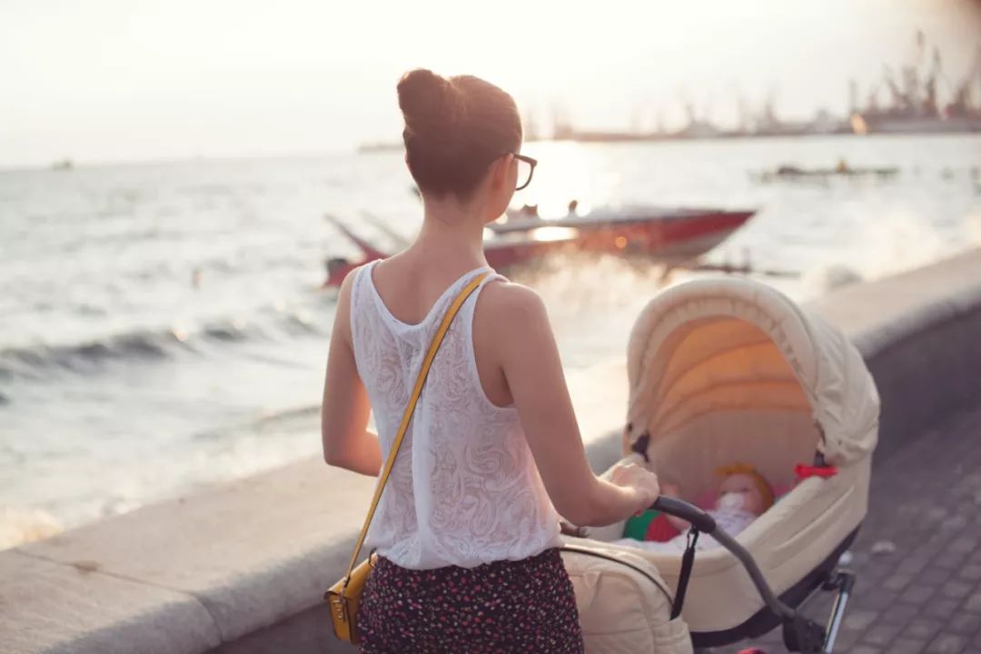 老爸评测婴儿推车轻便500,1000-2000婴儿推车测评