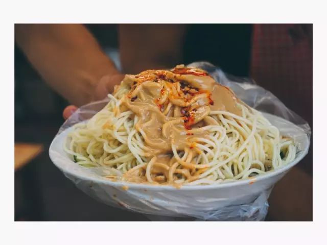 淄博那个承载我整个青春的地方，我好想穿上山铝一小的校服，再走一遍！