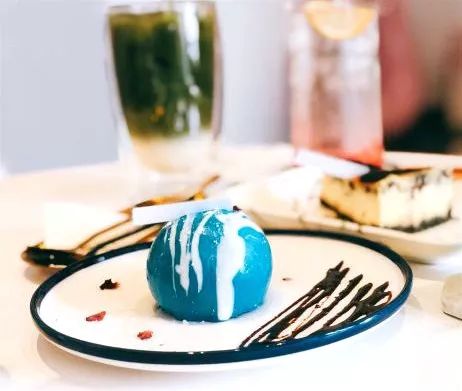 席梦思大蛋糕,席梦思慕斯蛋糕