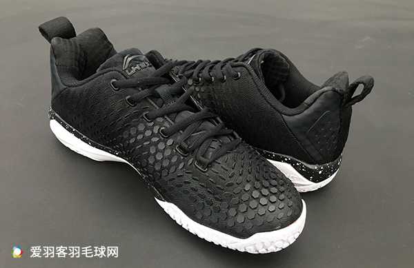 李宁羽毛球鞋锋影v测评,李宁锋影2.0球鞋测试