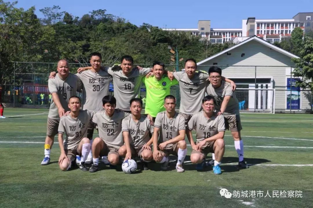 运动会勇夺佳绩,运动会大展身手