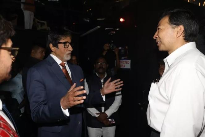 揽胜宝莱坞，对话阿米尔·汗——罗照辉大使夫妇访问宝莱坞影城侧记