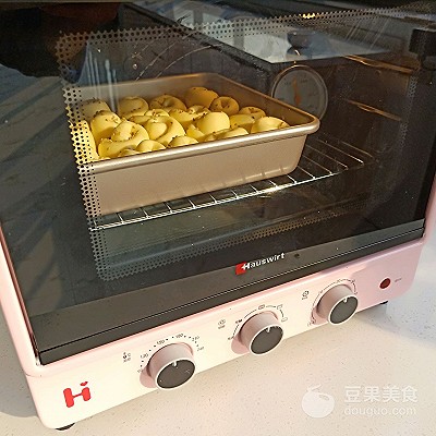 蜂蜜脆底小面包的教程,蜂蜜脆底小面包商用做法