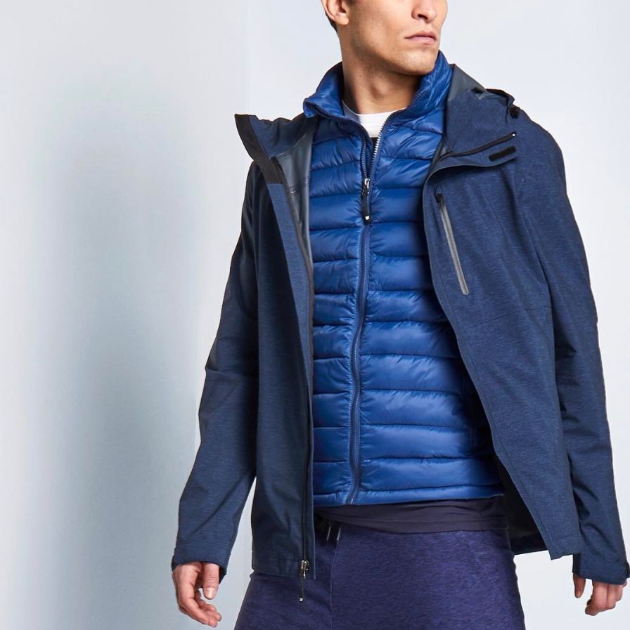 美国总统奥巴马穿的衣服,奥巴马穿的羽绒服