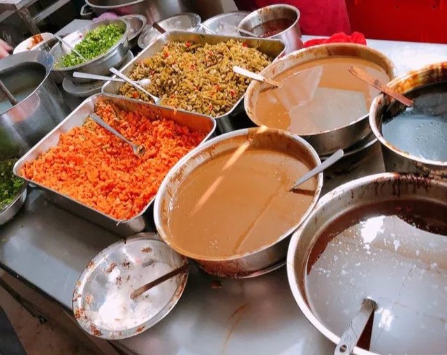 这碗面火了30年,这碗面居然上热搜了