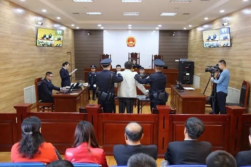 鸡西法院执行视频,鸡西法院执行干警