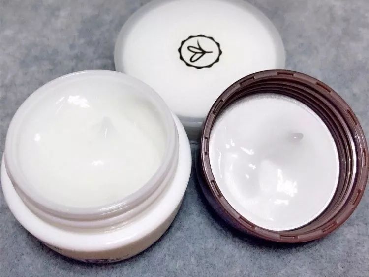 十大好用保湿抗皱精华,十大胶原蛋白护肤品