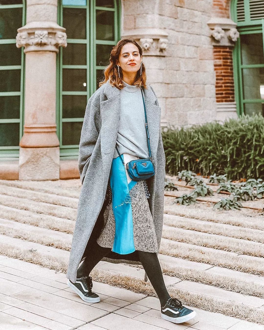 冬天穿的裙子便宜又有高级感,冬季哪些裙子比较轻盈又好穿