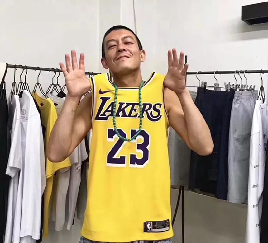 aj1蓝黑脚趾和aj1红黑脚趾,aj1芝加哥和aj1红脚趾