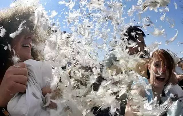 自充绒羽绒被各个格子之间会跑绒,羽绒被跑绒怎么解决