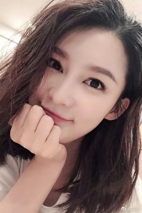 睫毛打底刷出苍蝇腿怎么办,睫毛刷成了苍蝇腿怎么补救