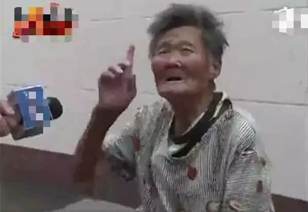 大学生捅死母亲的原因,大学生捅死陪读母亲原因