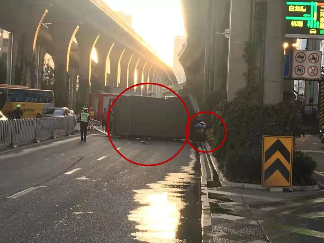 对不起您的快递已损坏,对不起您的快递已被烧毁无法送达