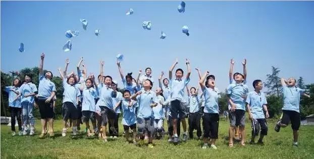 泰山世界古典汽车博览馆老爷车,泰山汽车博物馆开放时间表