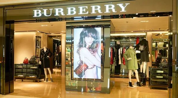 除了买风衣,还可买它的股票!Burberry研究发行CDR参与沪伦通,最快年内A股可见到