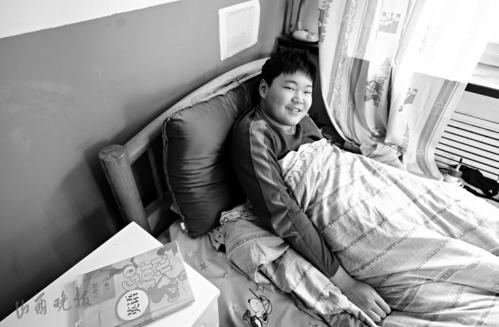 她帮了很多人儿子身患血友病谁来帮