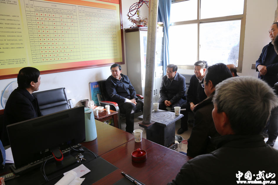 陈红利深入乡镇督导脱贫攻坚工作,周天龙深入乡镇督导脱贫攻坚工作